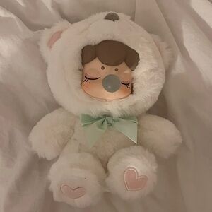 White Nanci rolife bear